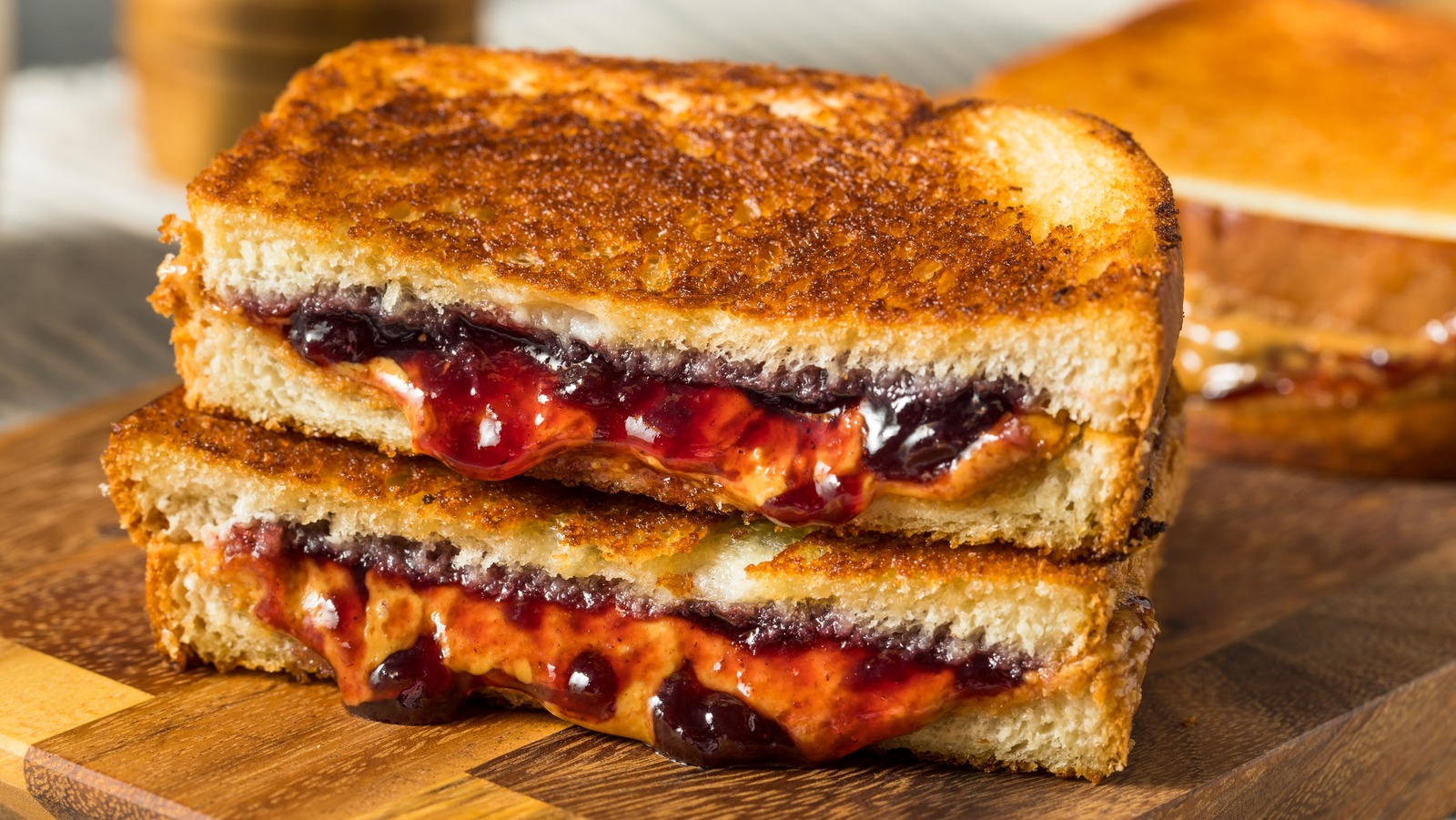 PB&amp;J のパンを、言葉では言い表せないほど贅沢なサンドイッチに置き換えましょう