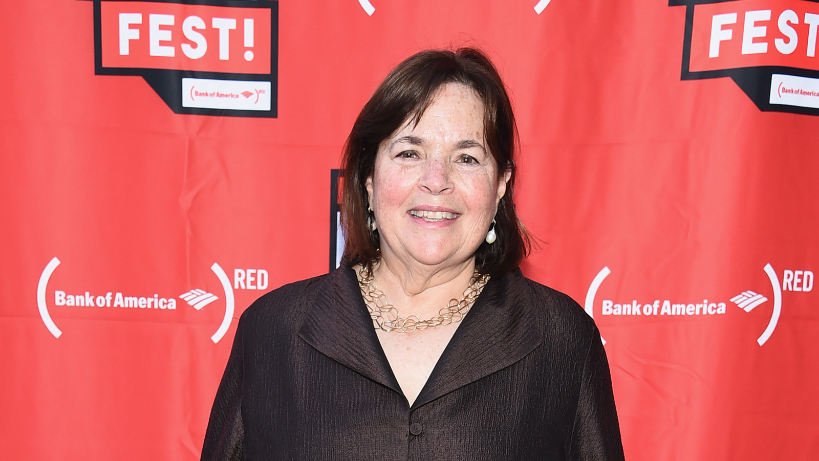 Ina Garten がベーコンをグルメ前菜に変えるために使用するシンプルな材料